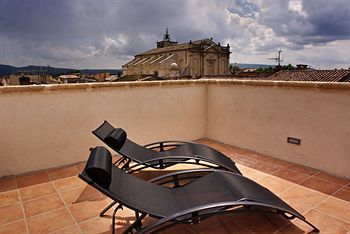 Outdoor Pictures 24