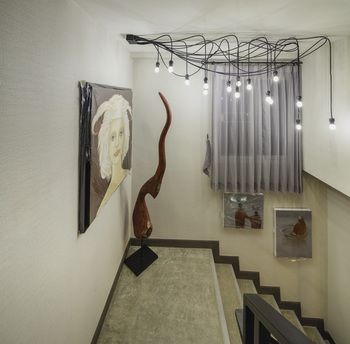 Chala Number 6 art and gallery house