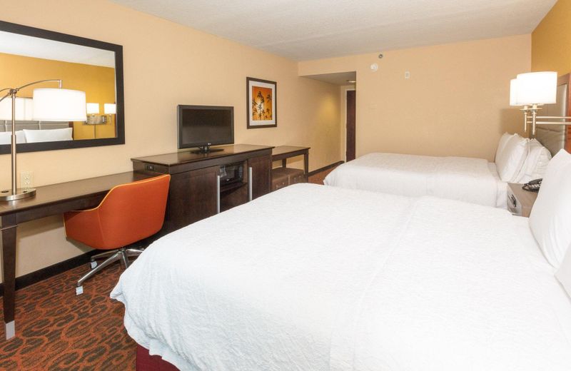 Hampton Inn & Suites Jacksonville-Airport