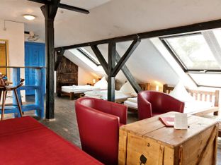 Hotel Image 2