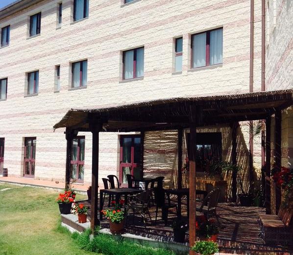 Rodia Inn
