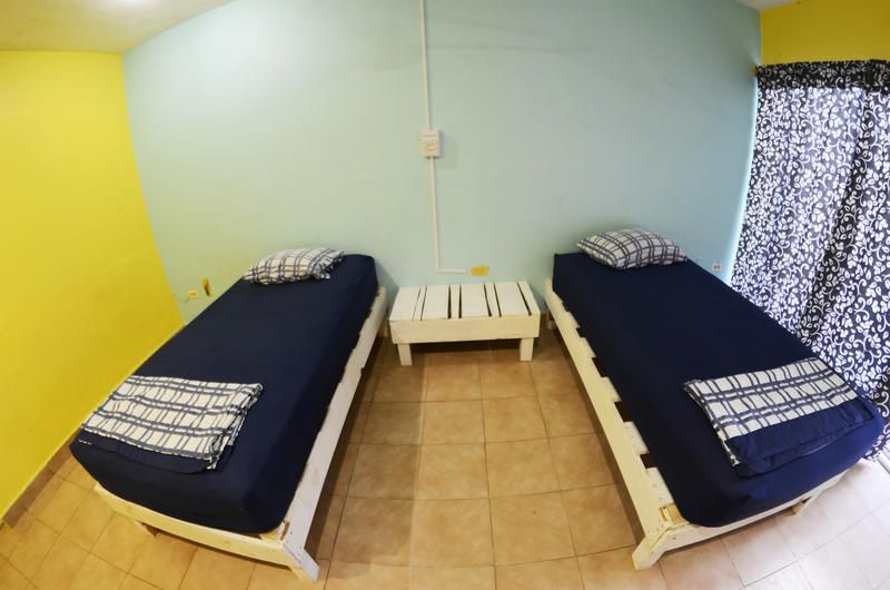 Tres Mundos Hostel