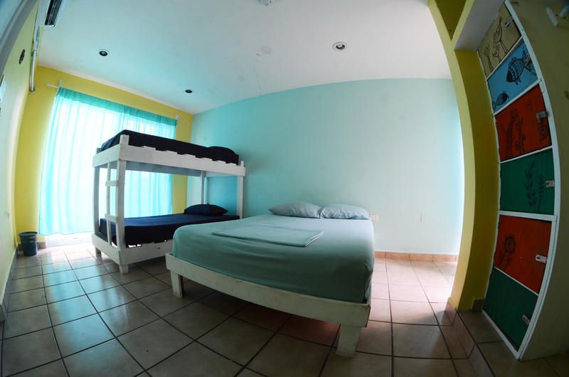 Tres Mundos Hostel