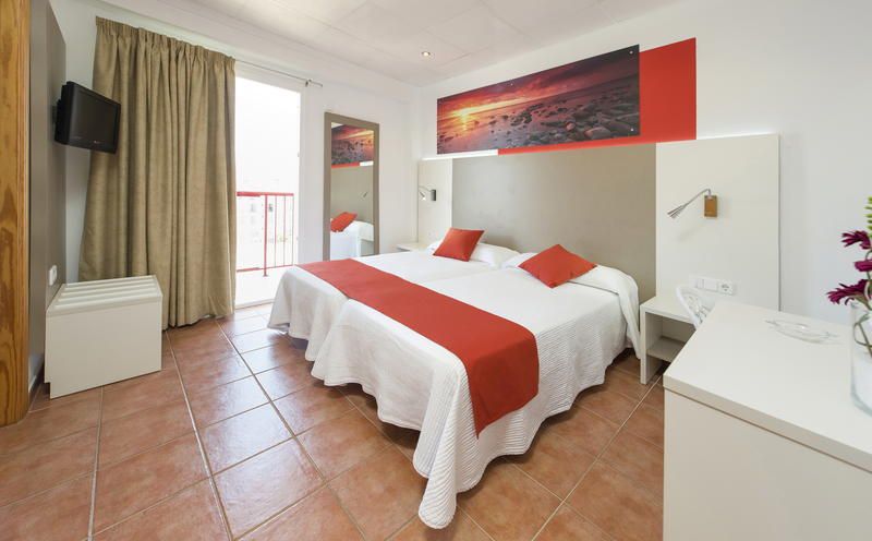 Hostal Adelino