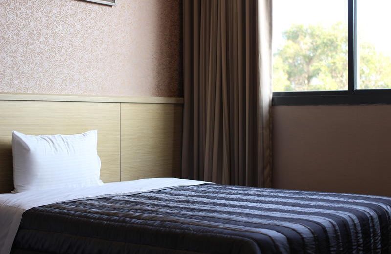 Home Full Hotel