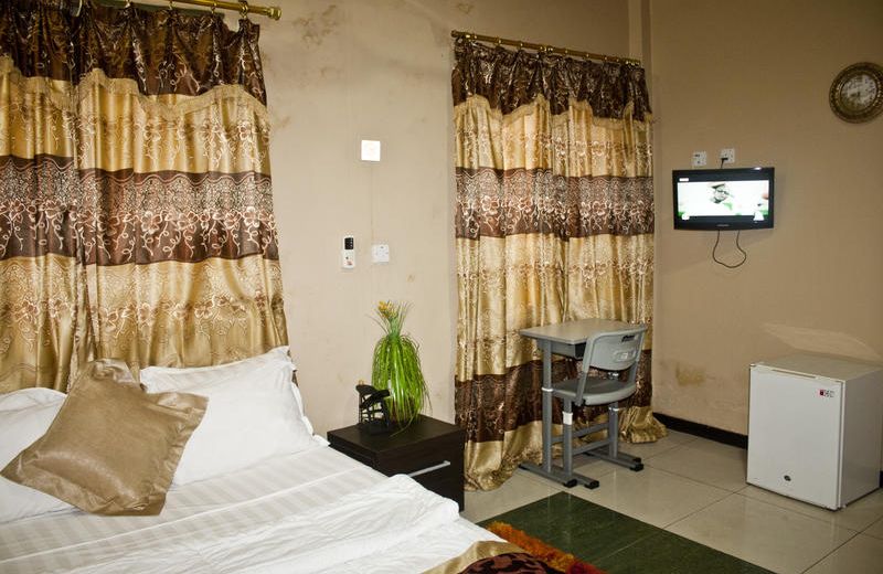 Downtown Hotel