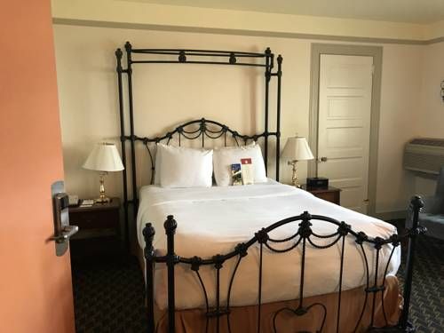 Columbia Gorge Hotel & Spa