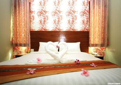 Chaophayathara Riverside Hotel