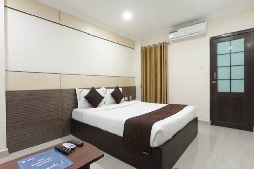 OYO 4897 Hotel The 13een