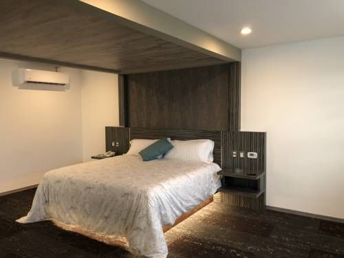 Kaia Suites