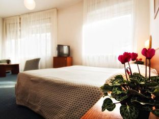 Hotel Image 2