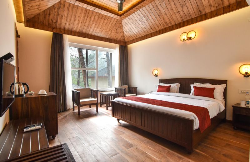 Jungle Lodge Resort