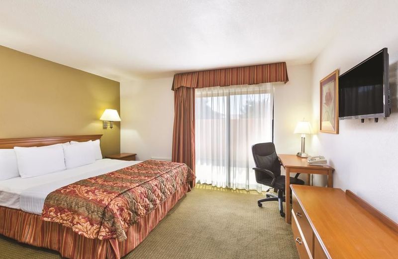 Baymont by Wyndham Tehachapi