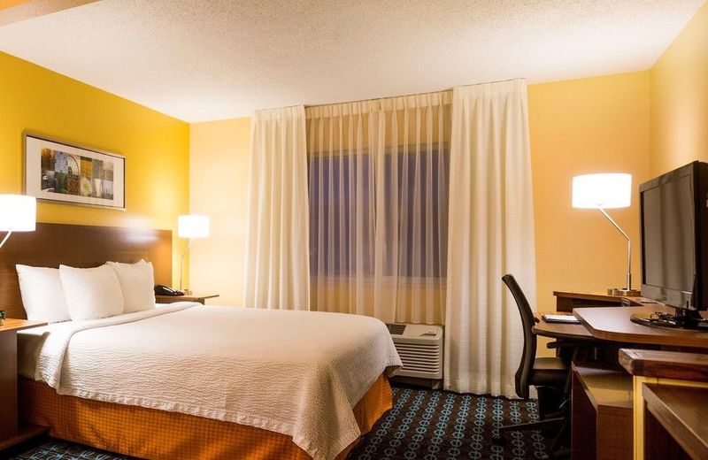 Fairfield Inn and Suites by Marriott Cincinnati Eastgate