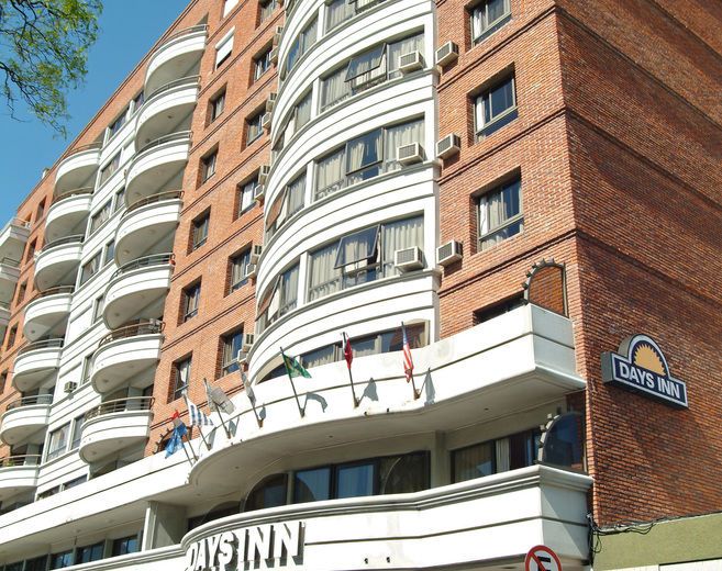 Days Inn by Wyndham Montevideo