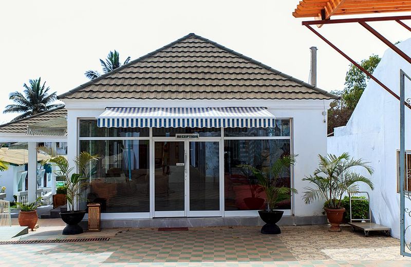 Paradise Suites Hotel