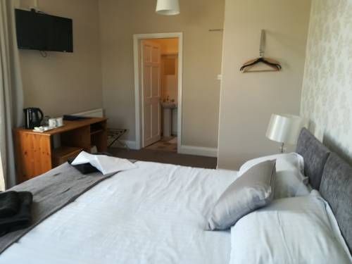Queens Rooms