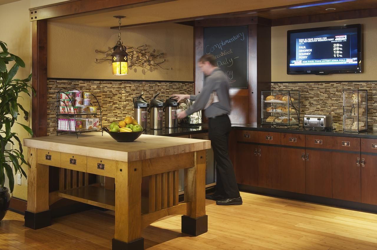 Larkspur Landing Milpitas-An All-Suite Hotel