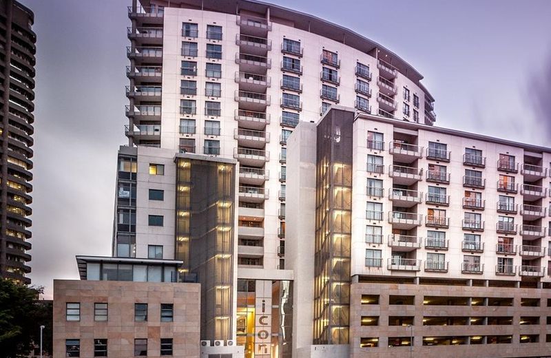 Icon Luxury Apartments