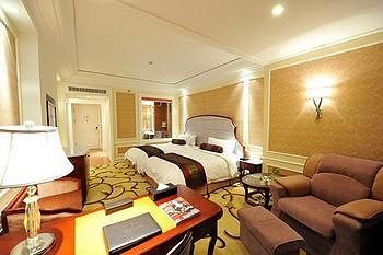 Pacific Grand Hotel
