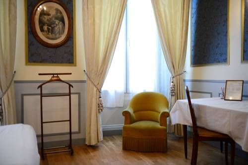 Brit Hotel Du Dauphin L'Aigle