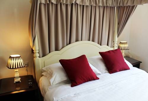The Lion Hotel
