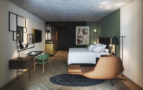 Renaissance Amsterdam Schiphol Airport Hotel