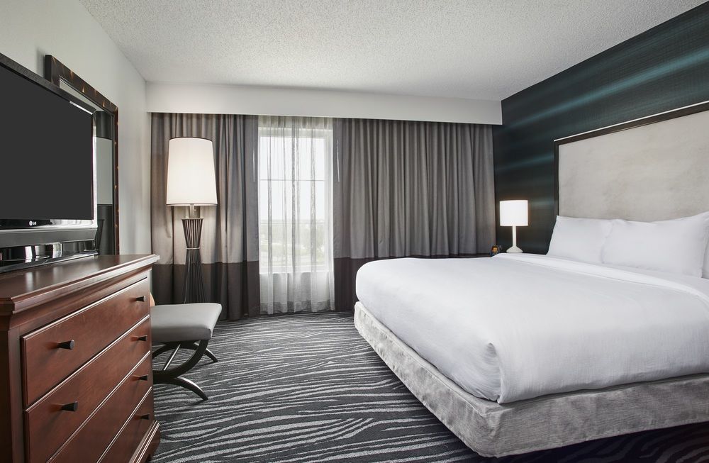Embassy Suites by Hilton Orlando Airport