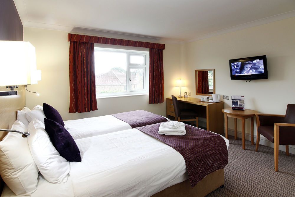 Mercure Chester North Woodhey House Hotel
