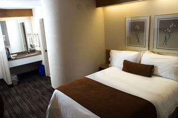 Slumber Inn