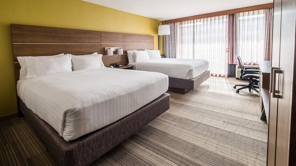 Holiday Inn Express Fullerton-Anaheim, an IHG Hotel