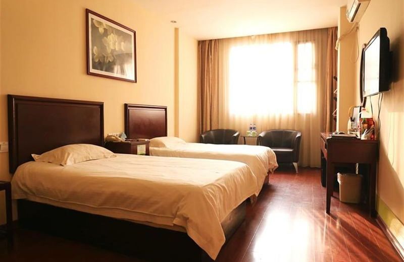GreenTree Inn Anhui Suzhou Railway Station Express Hotel