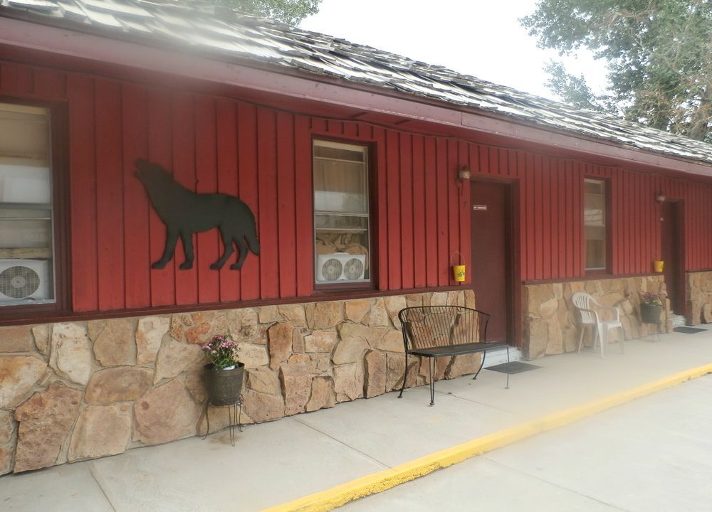 The Sage And Sand Motel