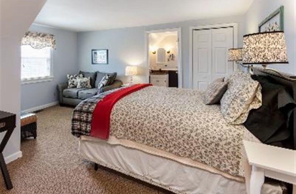 Greenwoods Bed & Breakfast Inn