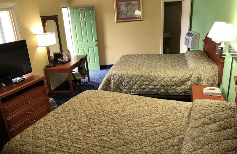 Whispering Pines Motel