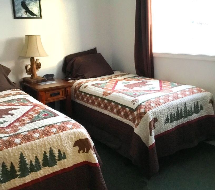 Eagle Bay Inn