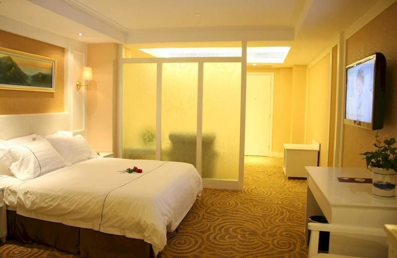 Jinhuayue International Hotel