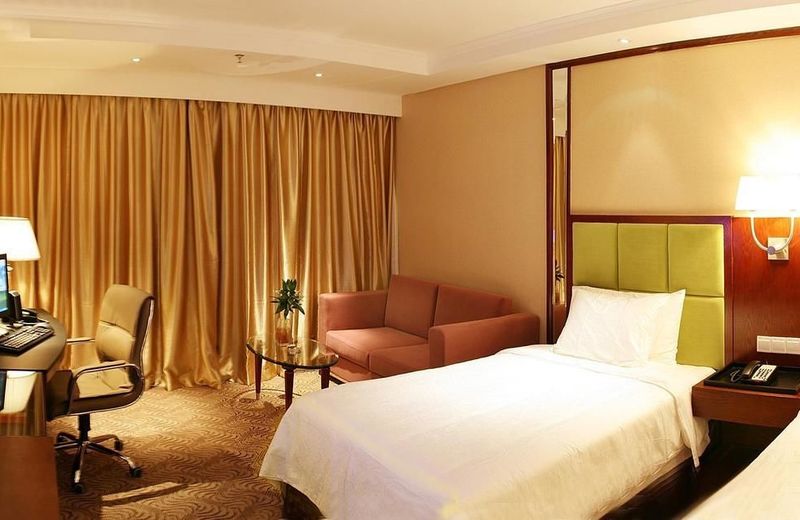 Liuzhou Grand Hotel