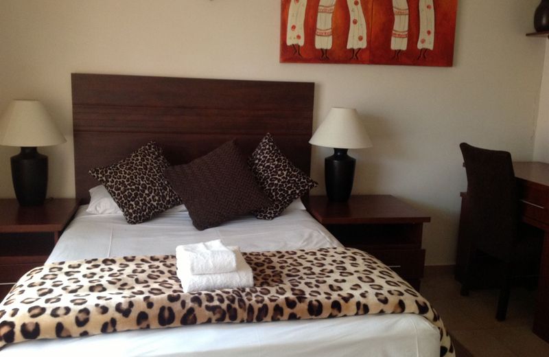Guest Paradise Lodge