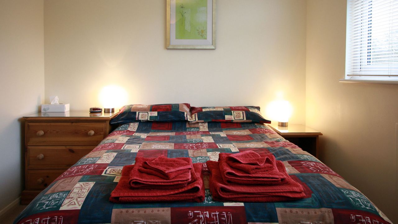 Abacus Bed and Breakfast, Blackwater, Hampshire