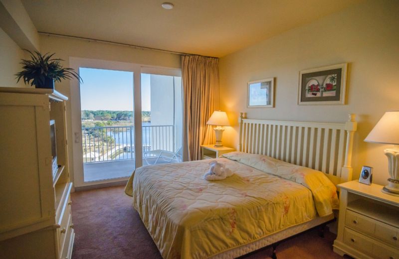 Laketown Wharf by Royal American Beach Getaways