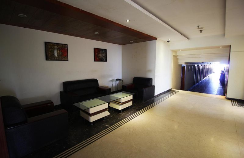 OYO 1821 Aarya Grand Hotel and Resort