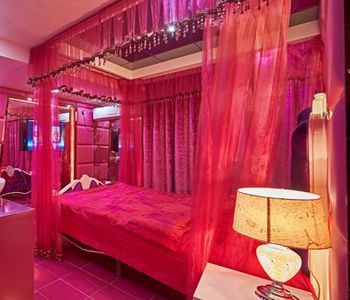 Wan Love Couple Hotel