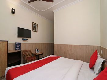 Collection O 4375 Hotel Gang Tarang