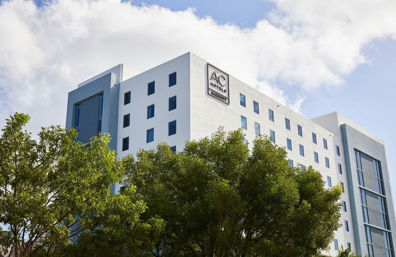AC Hotel by Marriott Miami Aventura