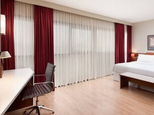 Hotel Image 1