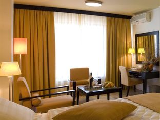 Hotel Image 1