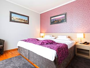 Hotel Image 2
