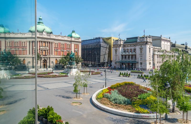 Belgrade Inn Garni Hotel