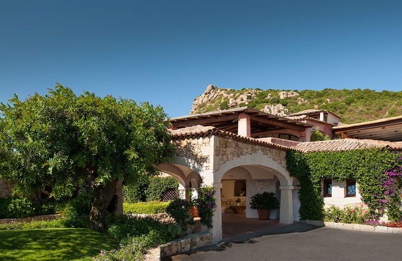 Villa del Golfo Lifestyle Resort
